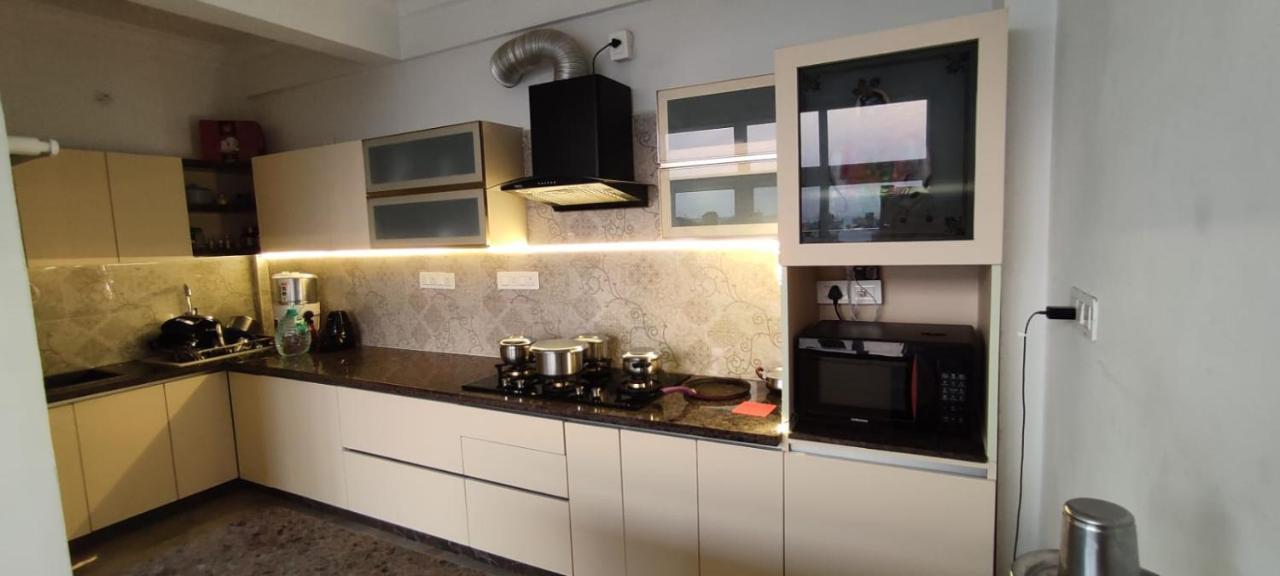 Rvr Abode -Private Rooms Μπανγκαλόρ Εξωτερικό φωτογραφία
