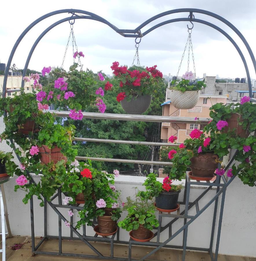 Rvr Abode -Private Rooms Μπανγκαλόρ Εξωτερικό φωτογραφία