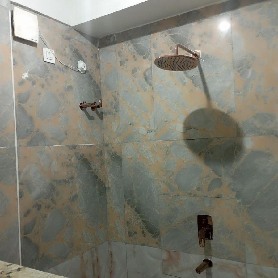 Rvr Abode -Private Rooms Μπανγκαλόρ Εξωτερικό φωτογραφία
